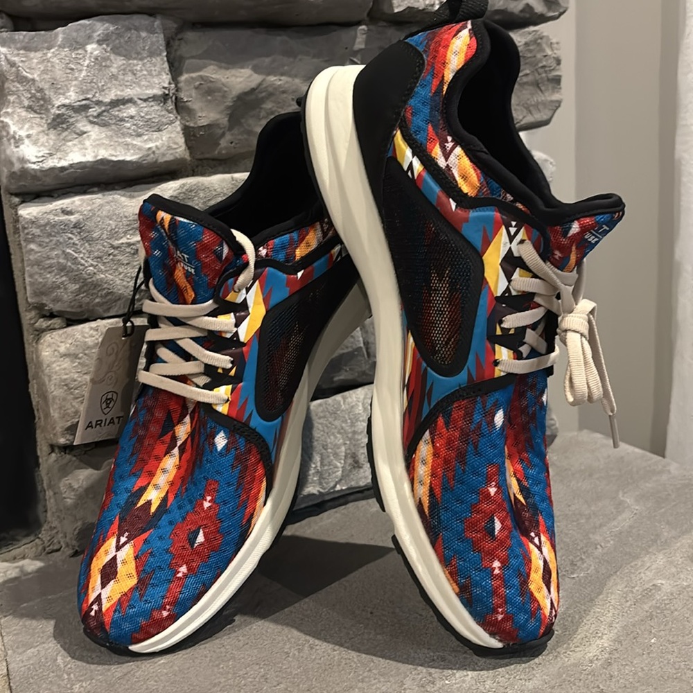 Ariat Fuse Blue Geo Aztec EVA midsole,rubber outsole,flex,mesh & synthetic upper - Picture 12 of 13